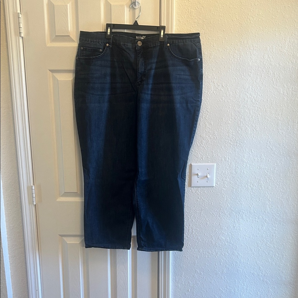 Terra & Sky Women's Dark Blue Straight Leg Jeans NEW WITHOUT TAGS